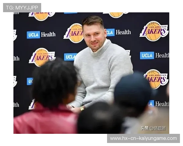 东契奇读秒控球，时间完全在他手里